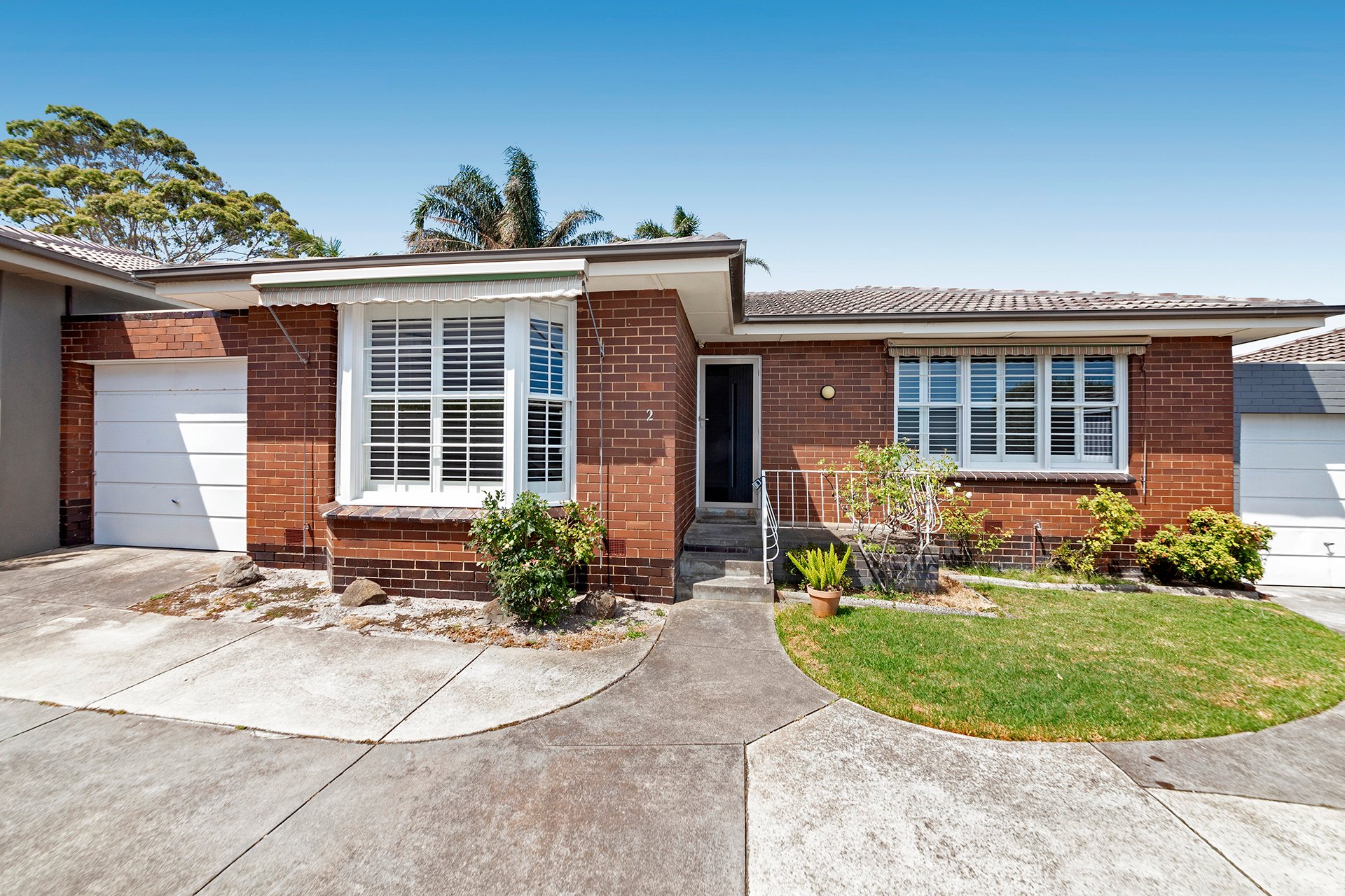 2 / 4 Ardoyne St Black Rock