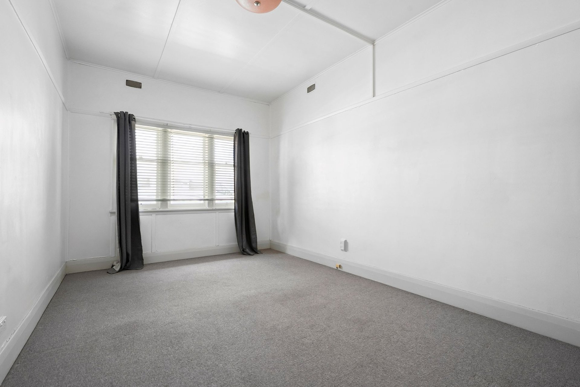 24 Autumn Street, Geelong West image 3