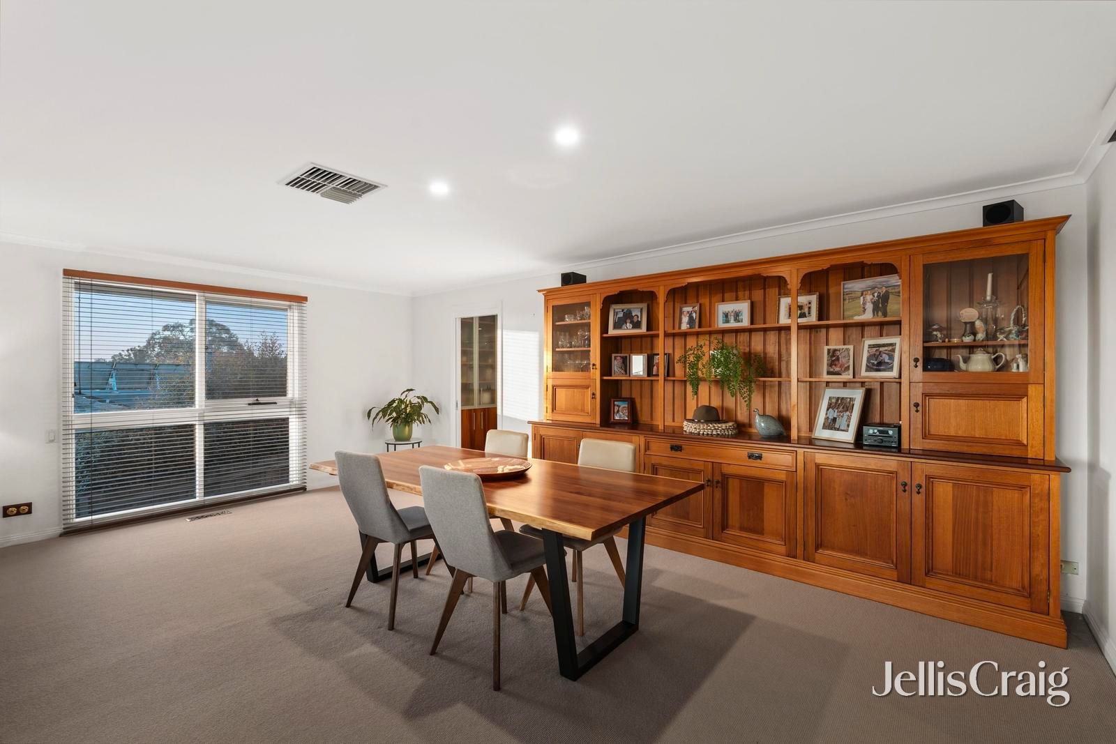 24 Avalon Street, Mooroolbark image 5