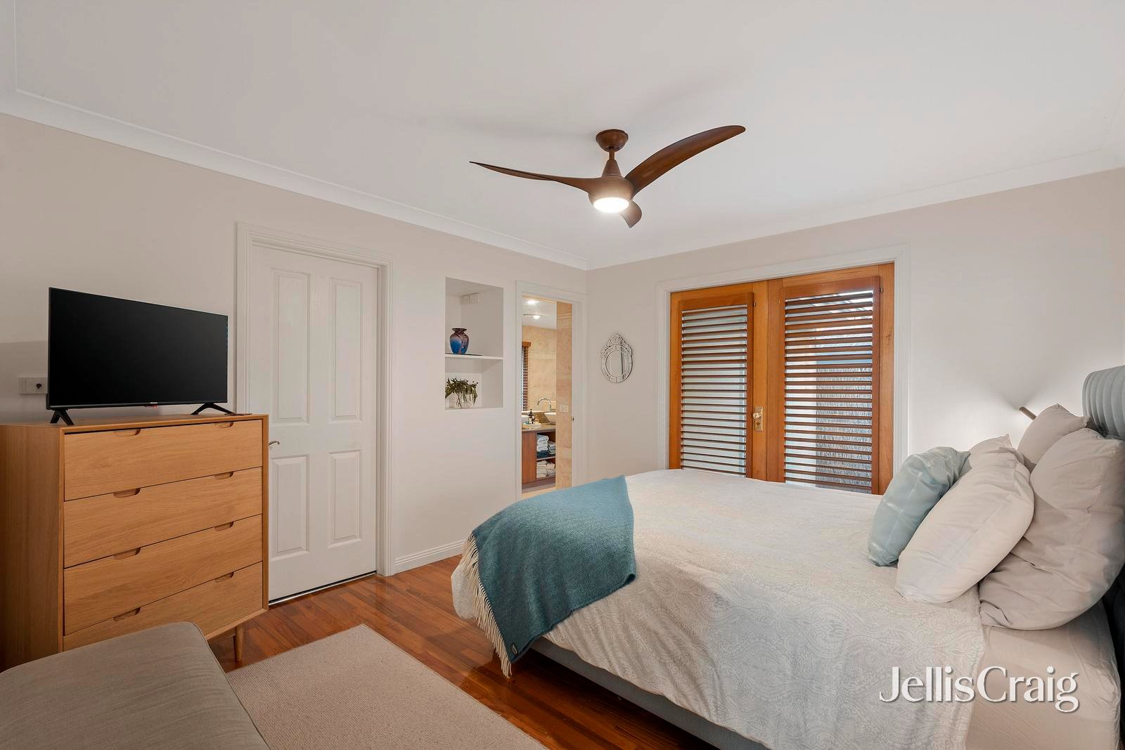 24 Avalon Street, Mooroolbark image 7