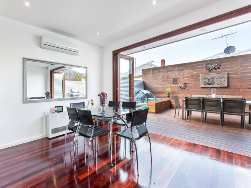 24 Avoca Street (off Woods St)  YARRAVILLE
