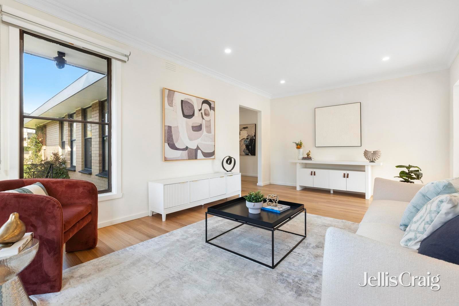 24 Avondale Grove, Mount&nbsp;Waverley image 3