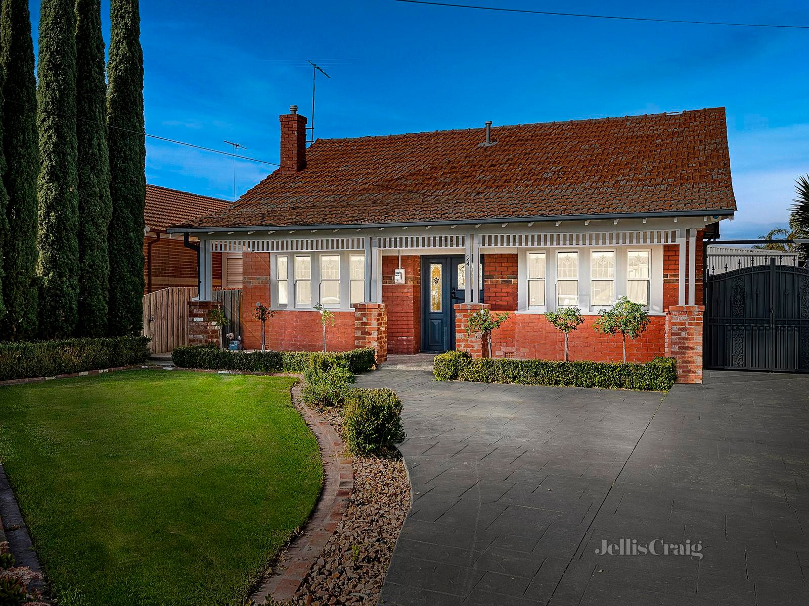 24 Bain Avenue, Coburg North image 1