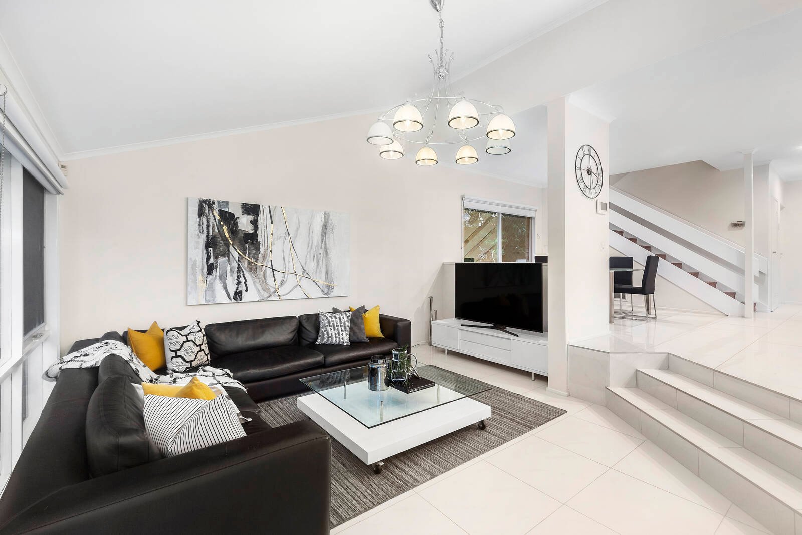 Property Gallery Thumbnail 3