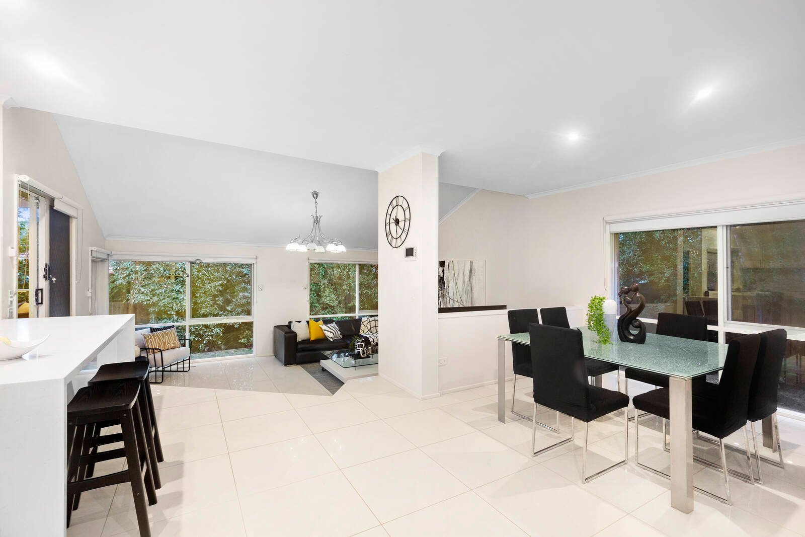 Property Gallery Thumbnail 4