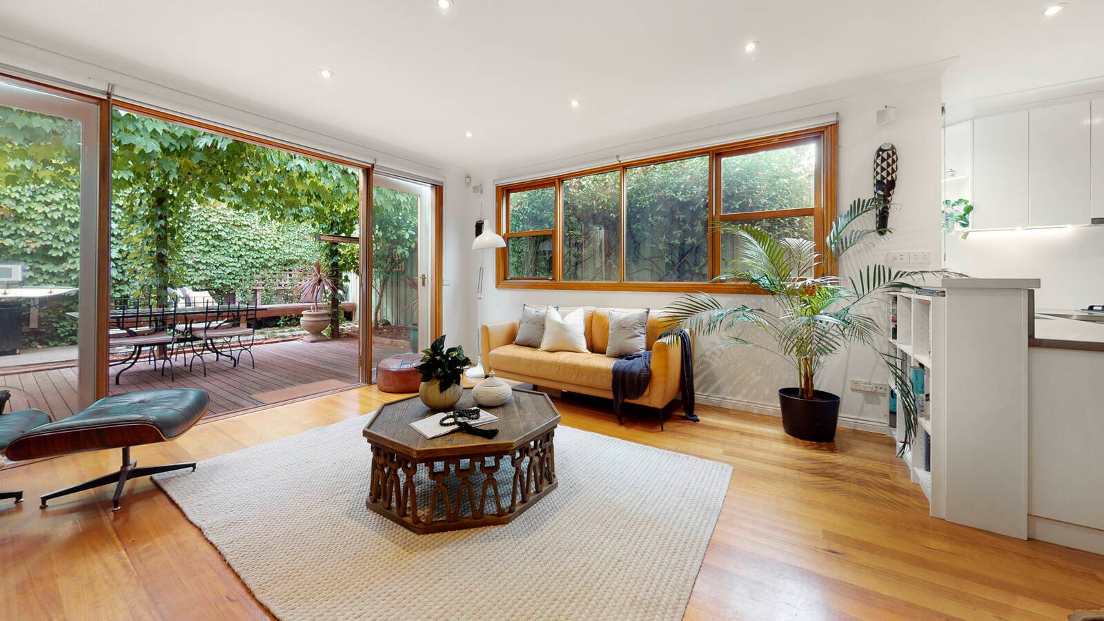 Property Gallery Thumbnail 4