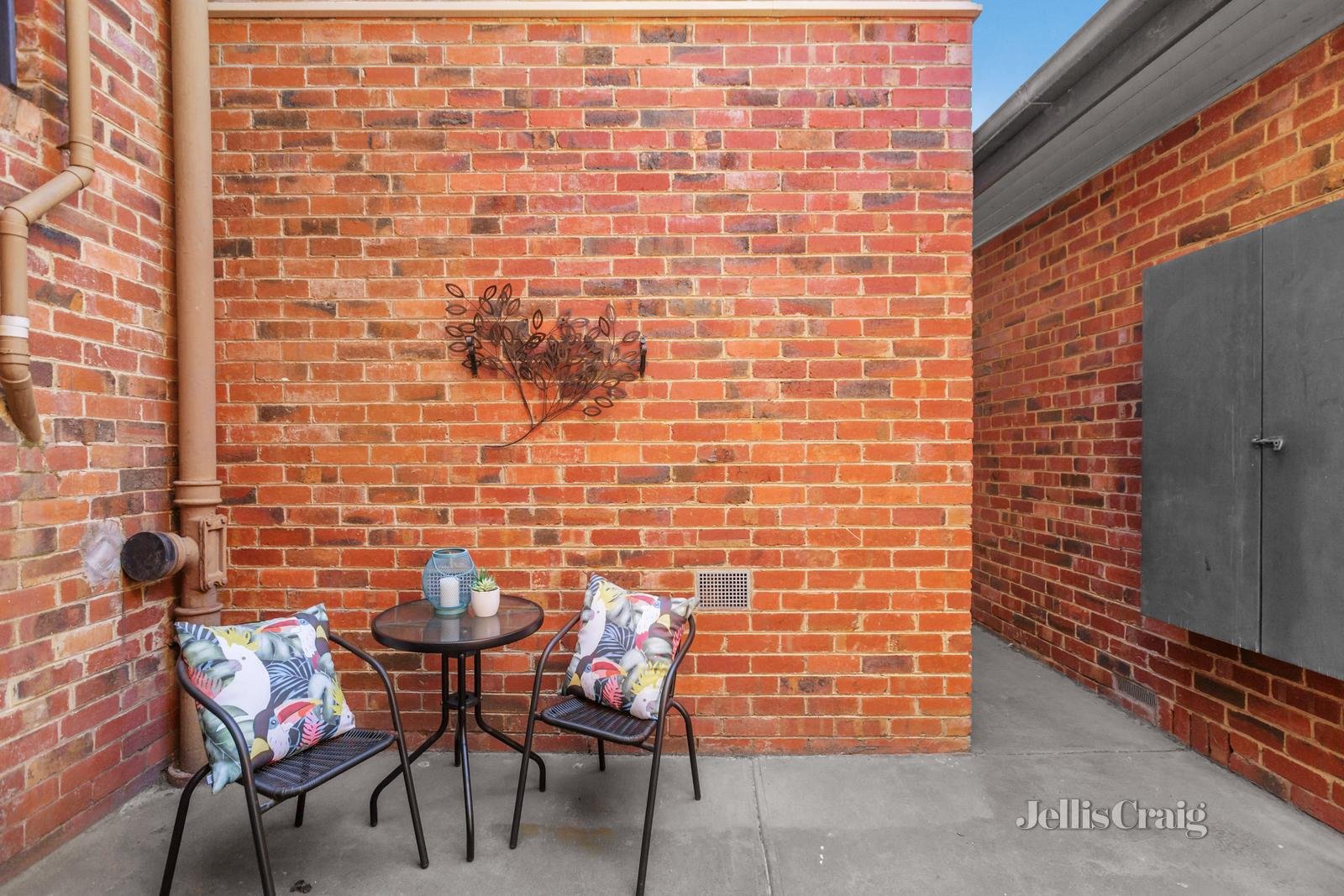 2/4 Barkers Road, Hawthorn image 5