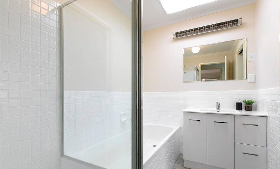 24 Baxter Avenue, Chelsea image 6