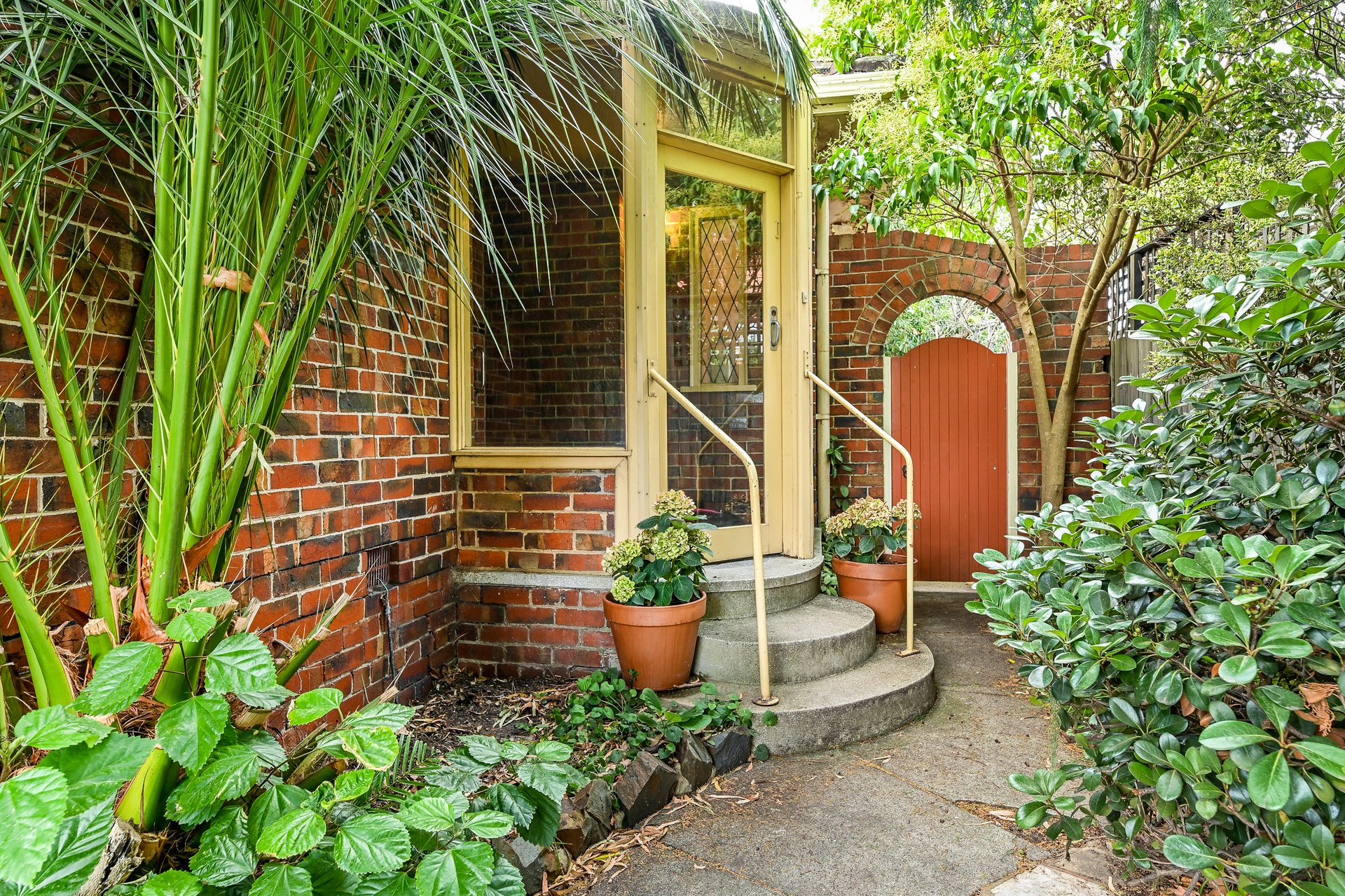24 Beech Street, Malvern East image 2