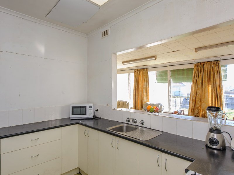 24 Bennett Street, Burwood image 3