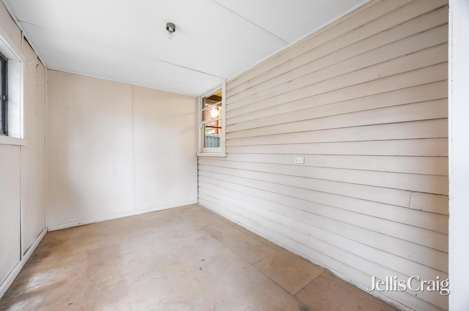 24 Birdwood Avenue, Sebastopol image 11