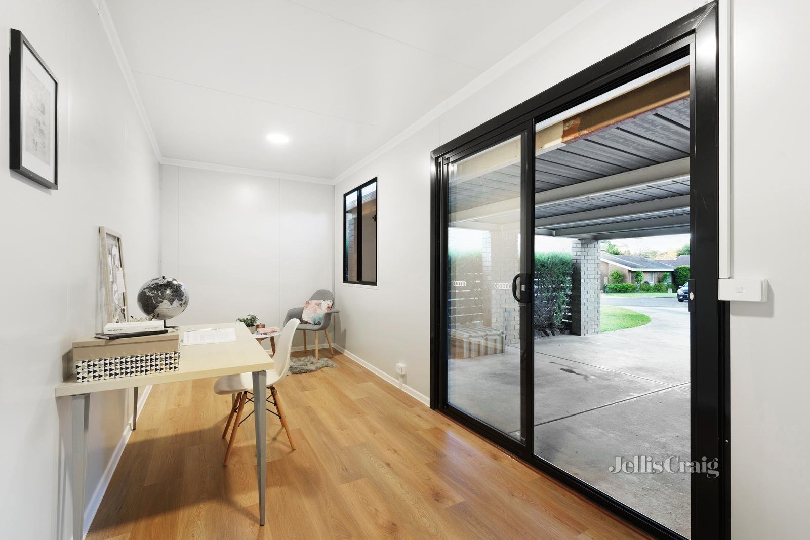 24 Boardman Close, Box Hill South image 7