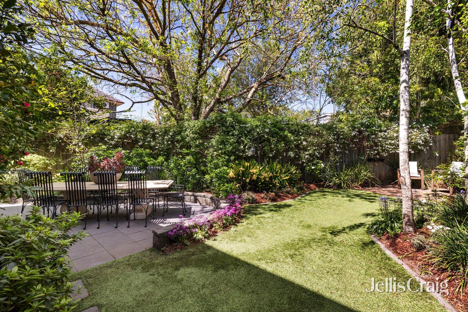 2/4 Bonnyview Street, Glen Iris image 7