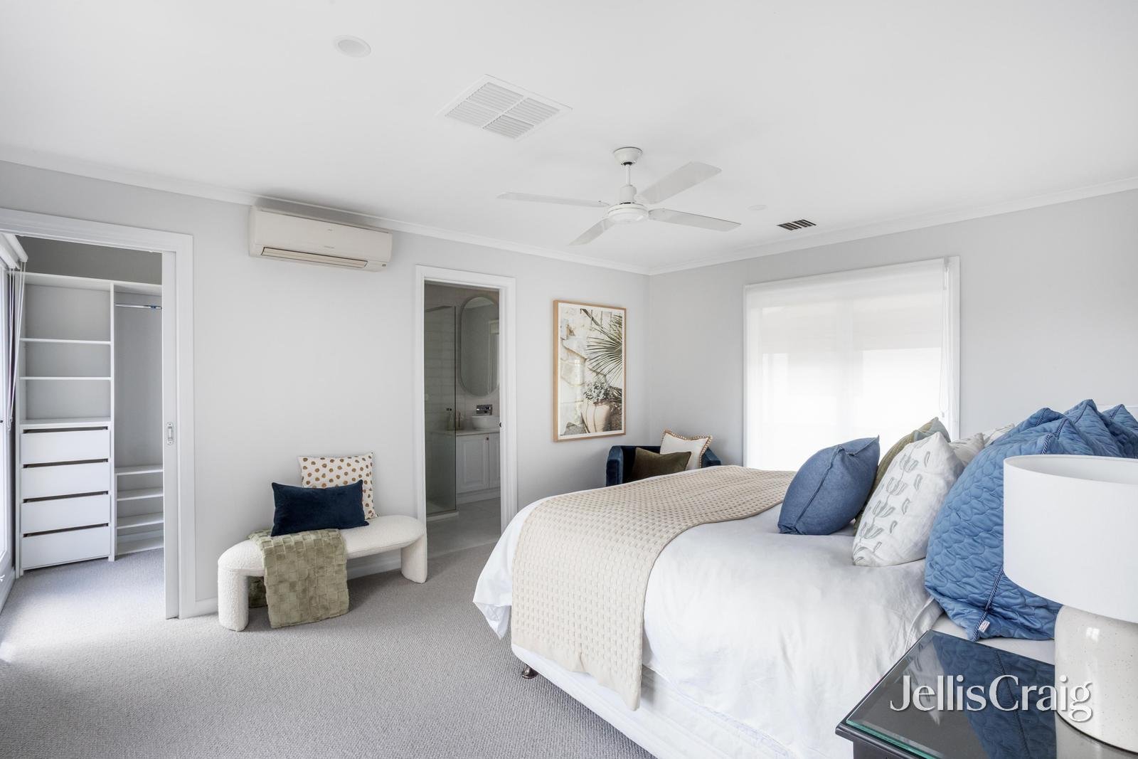 2/4 Bonnyview Street, Glen Iris image 8