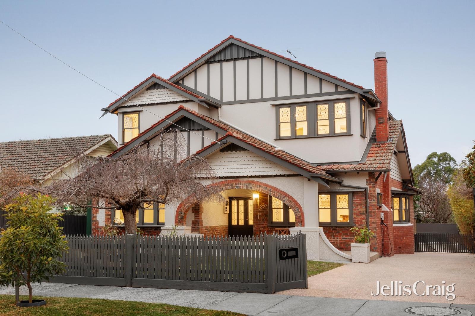 24 Boorool Road, Kew&nbsp;East image 1