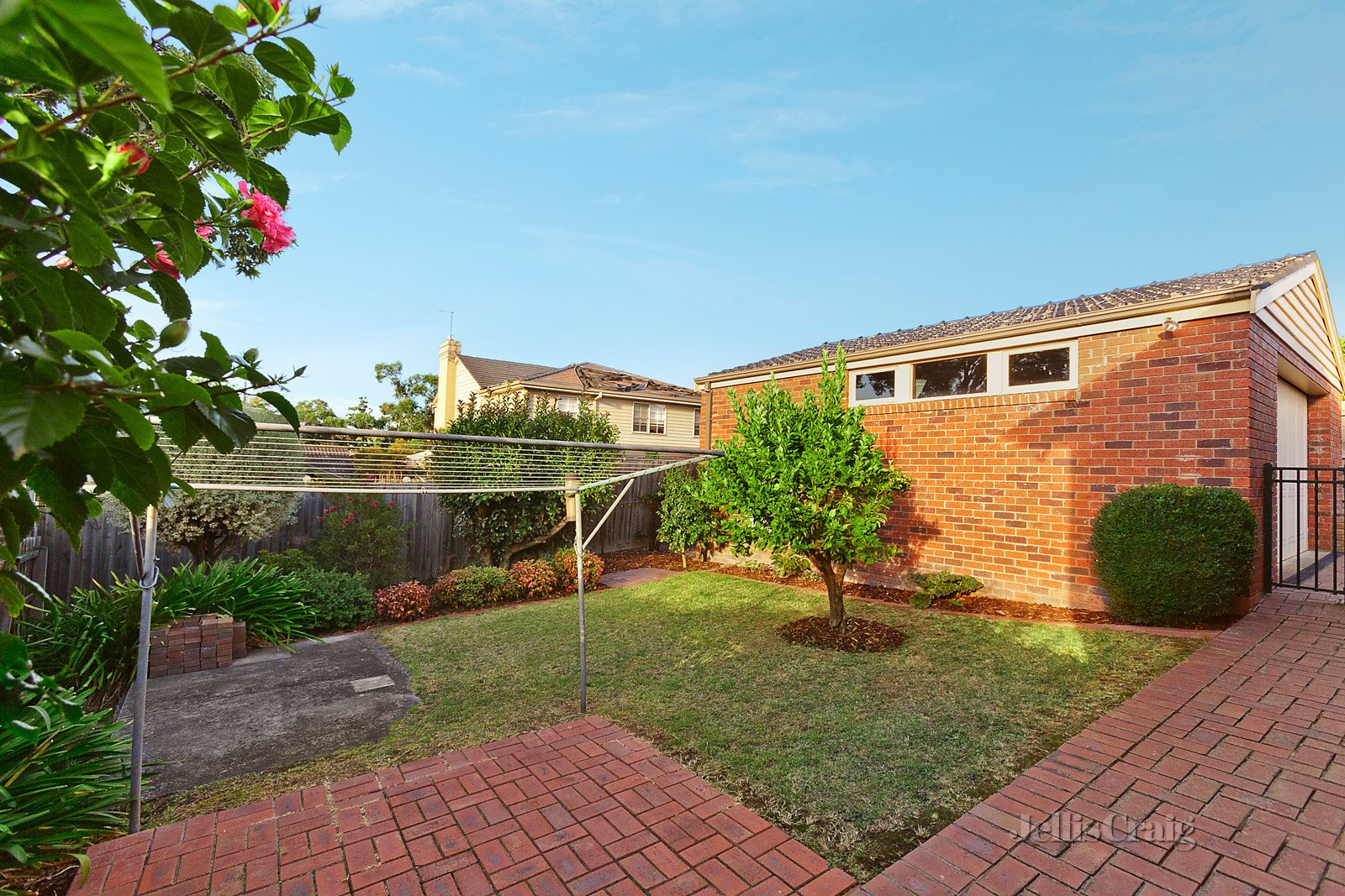 24 Braeside Drive, Doncaster image 6