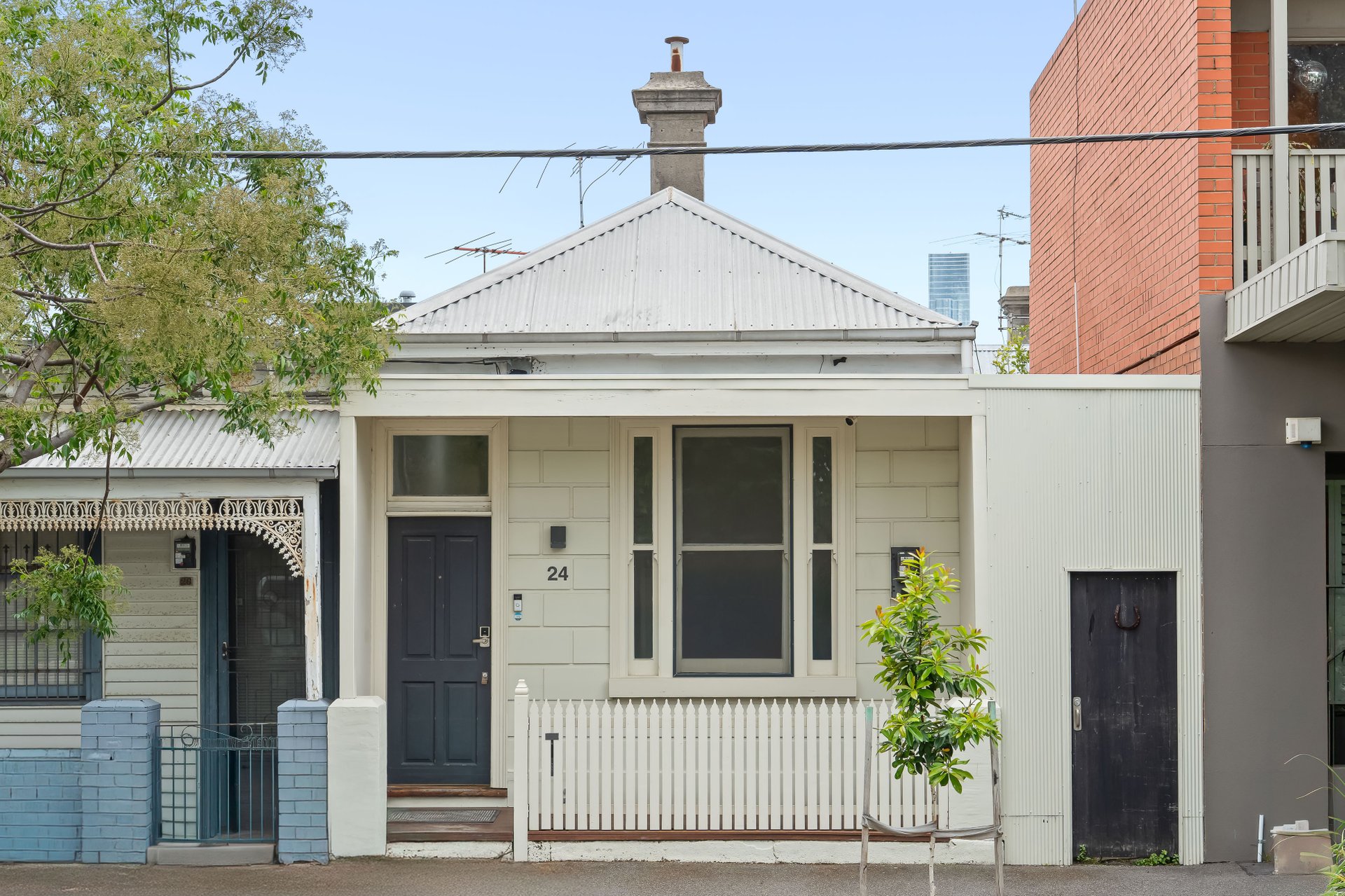 24 Bridge Street, Port Melbourne image 1