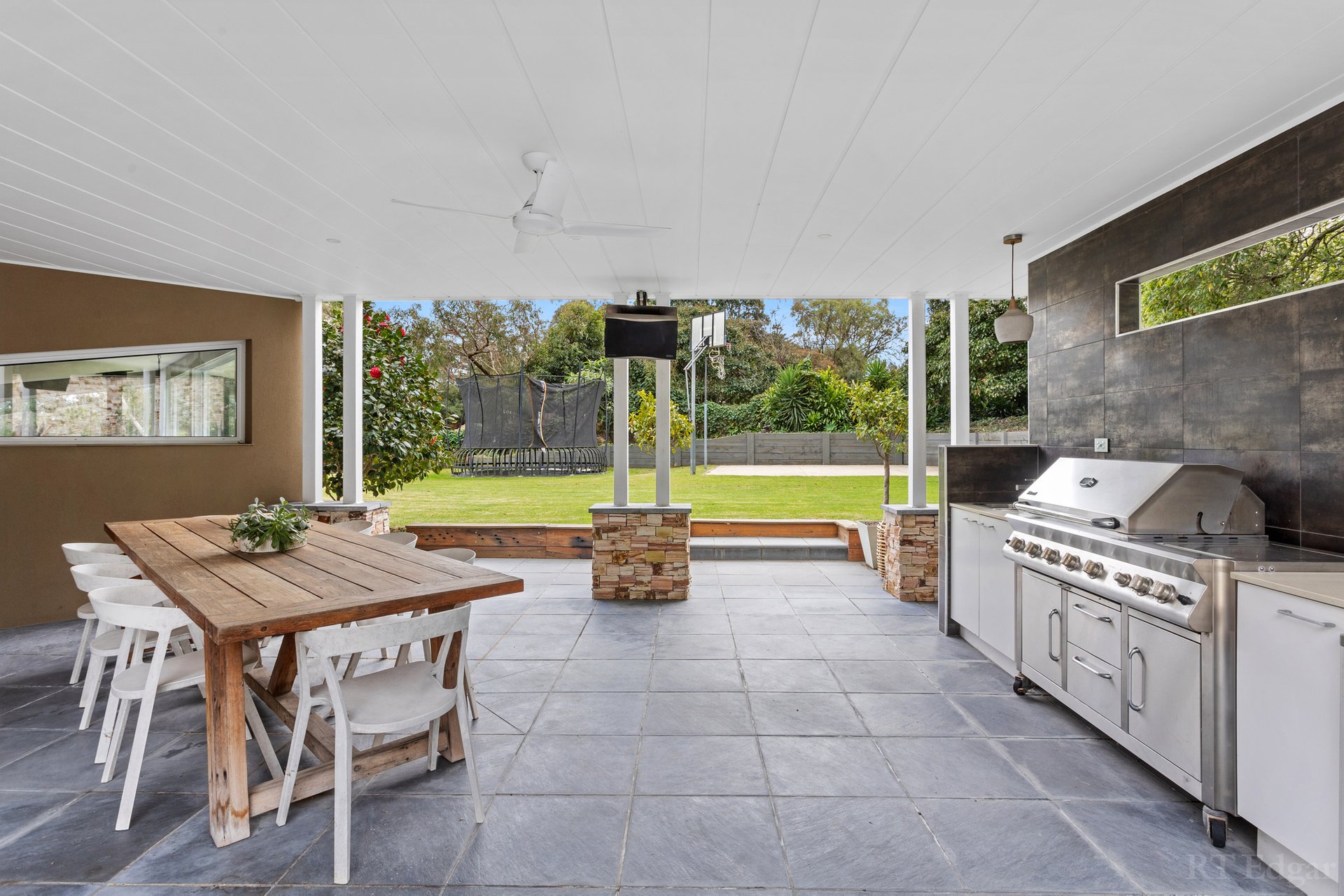 Property Gallery Thumbnail 8