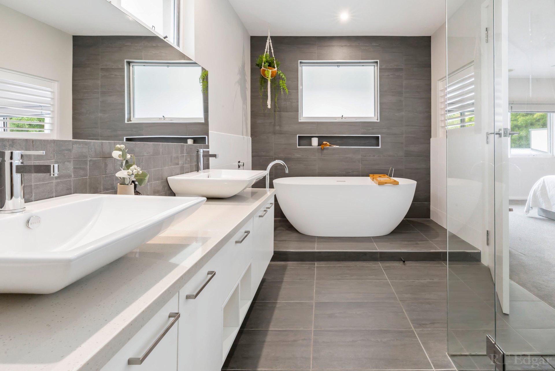 Property Gallery Thumbnail 10