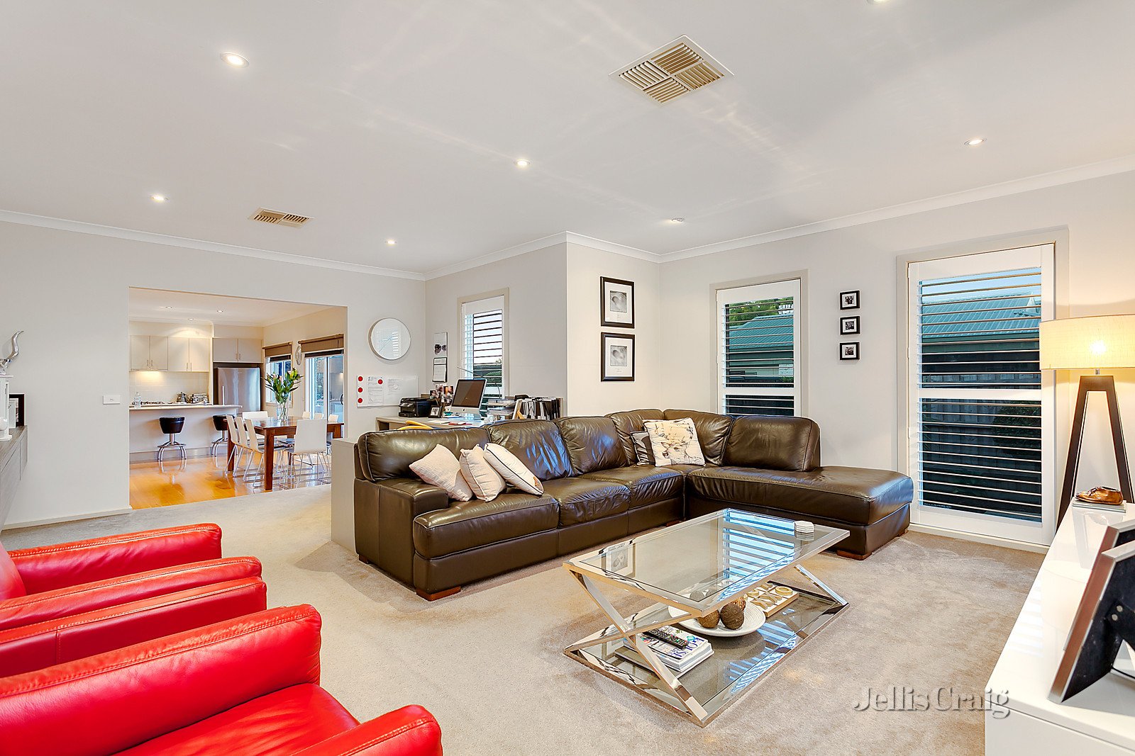 2/4 Browning Road, Boronia image 3