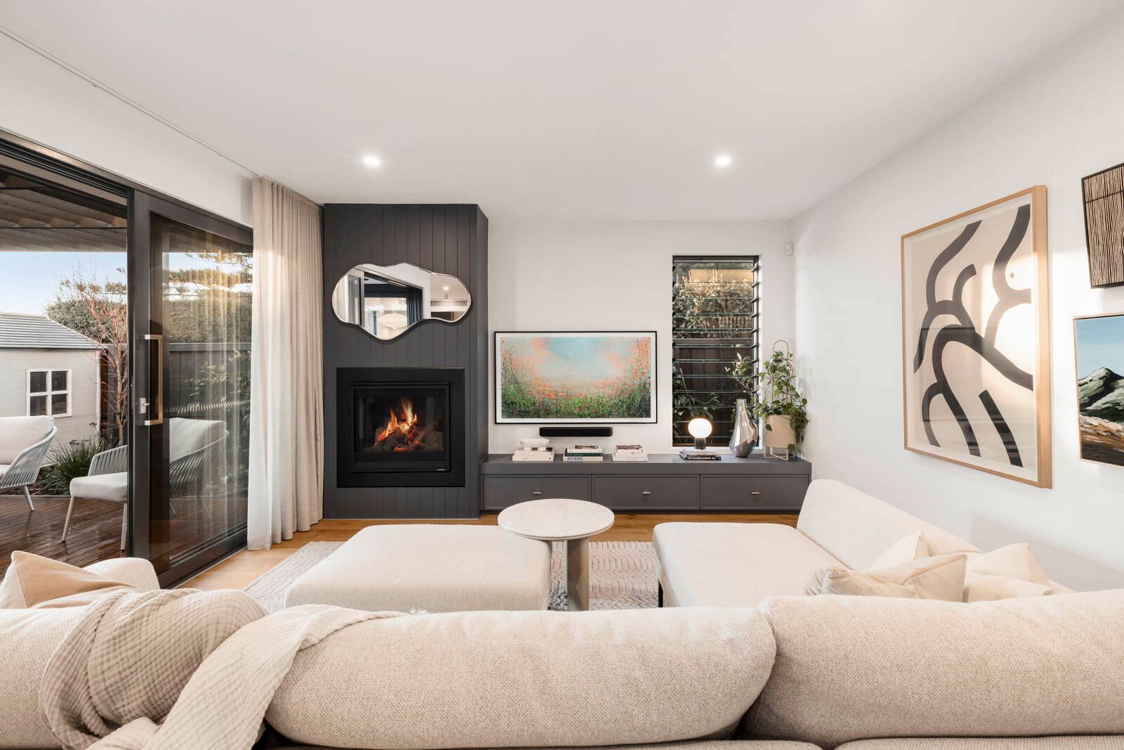 Property Gallery Thumbnail 3