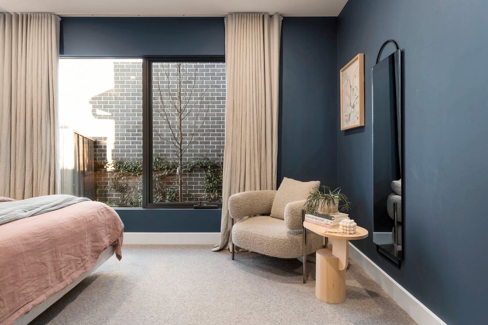 Property Gallery Thumbnail 11