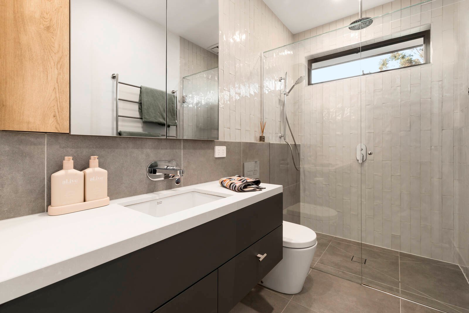 Property Gallery Thumbnail 15