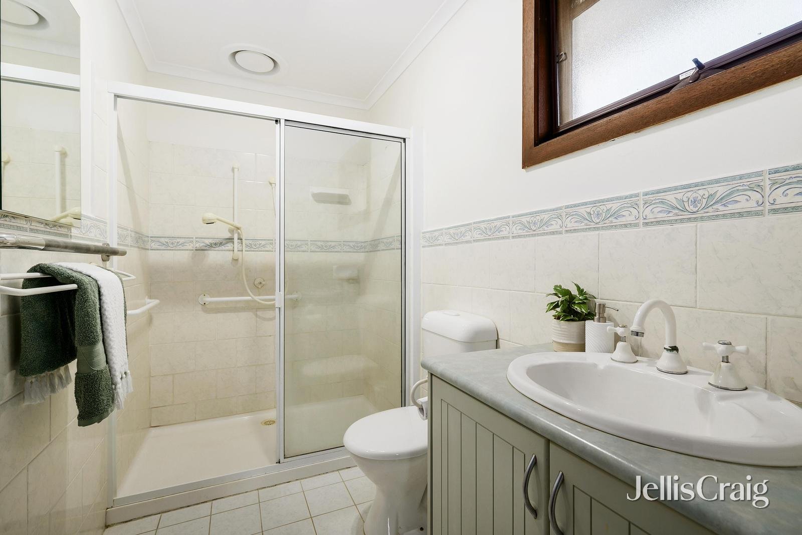 24 Calypso Court, Forest&nbsp;Hill image 8