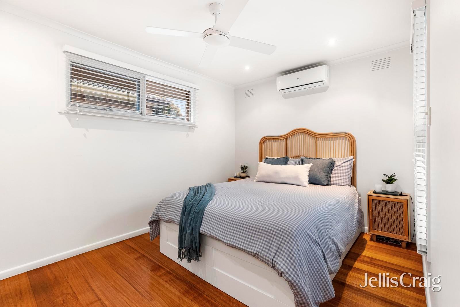 2/4 Cameron Street, Mount&nbsp;Waverley image 8