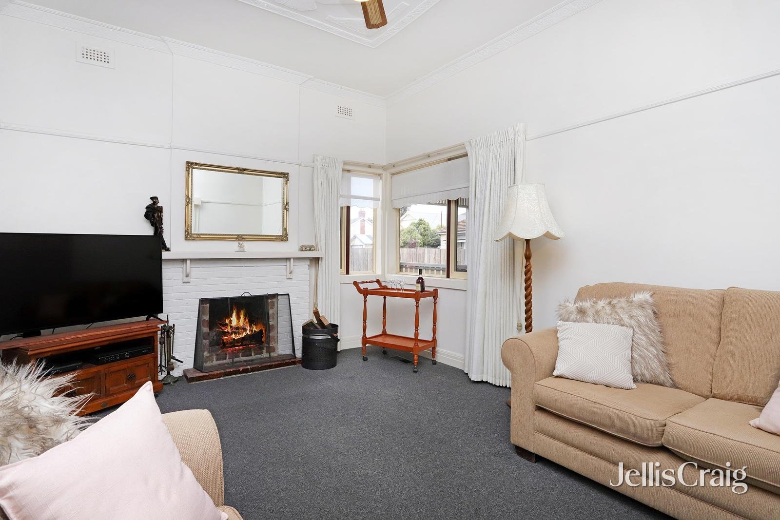 24 Castle Street, Williamstown image 3