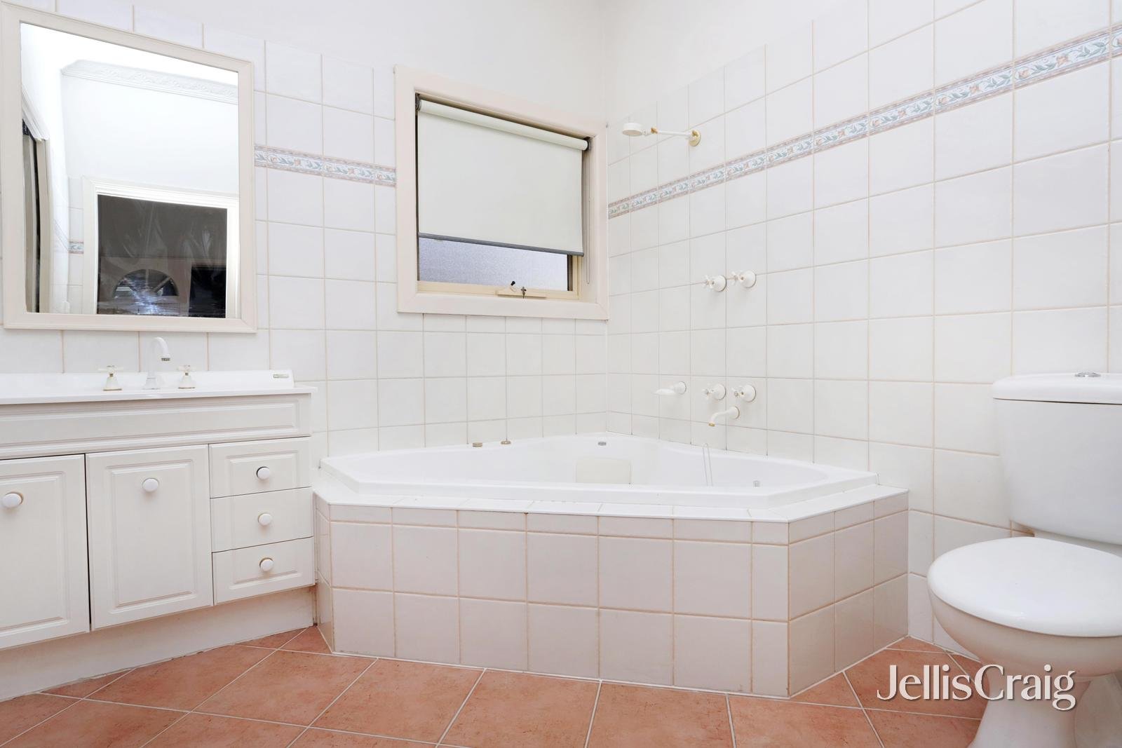 24 Castle Street, Williamstown image 10