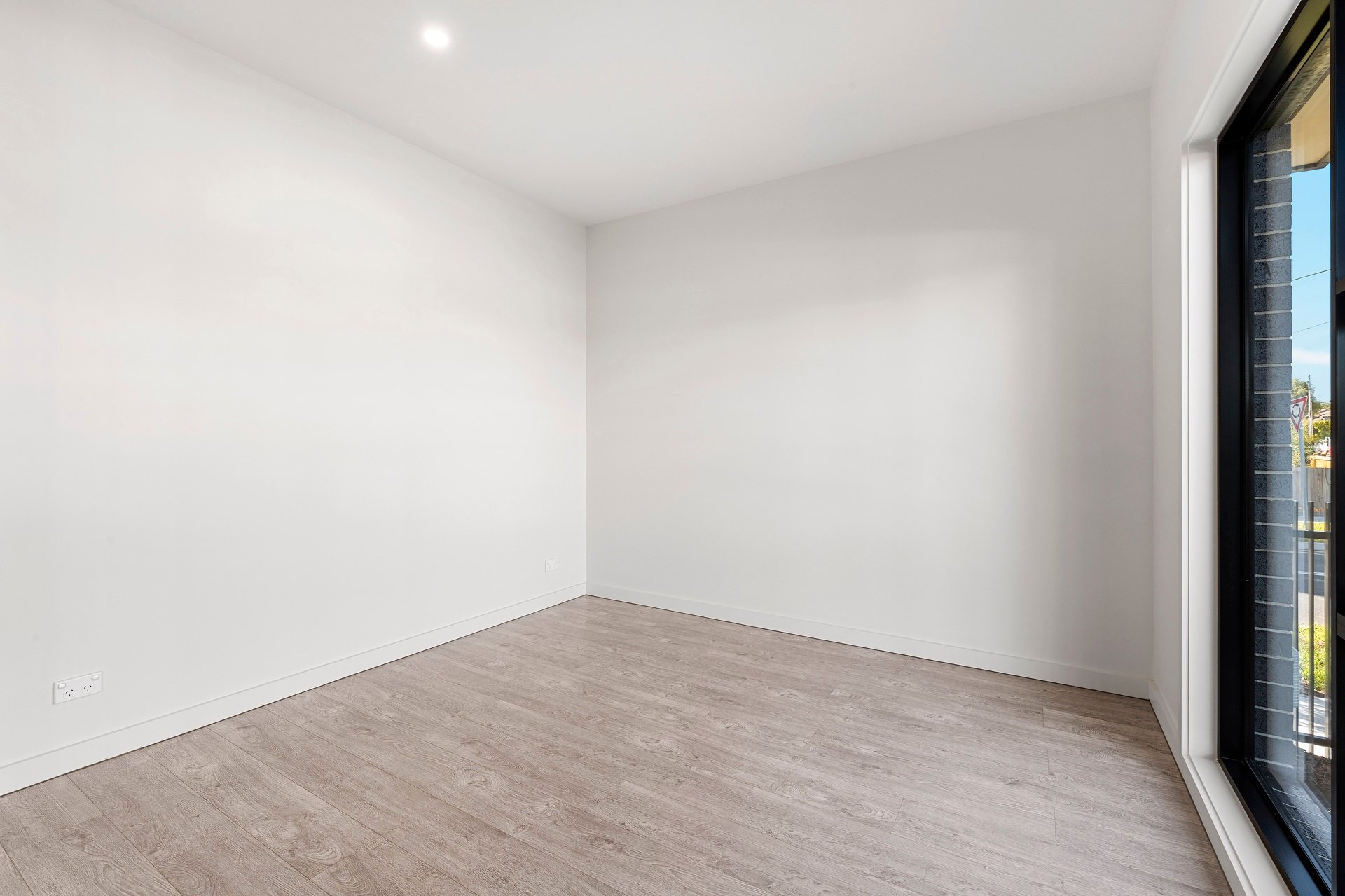 24 Cedar Street, Thomastown image 4