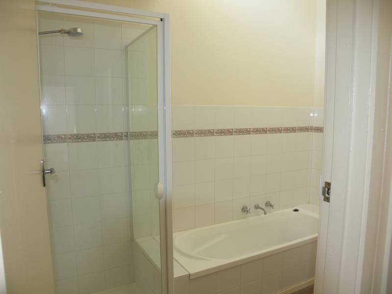 2/4 Central Avenue, Croydon South image 2