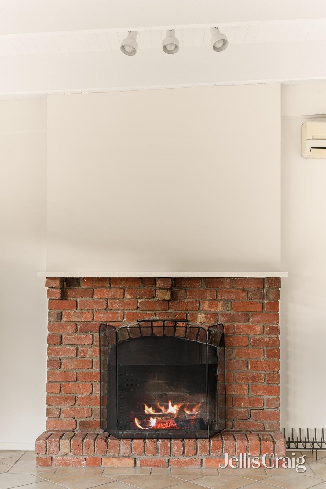 24 Charles Street, Cheltenham image 6