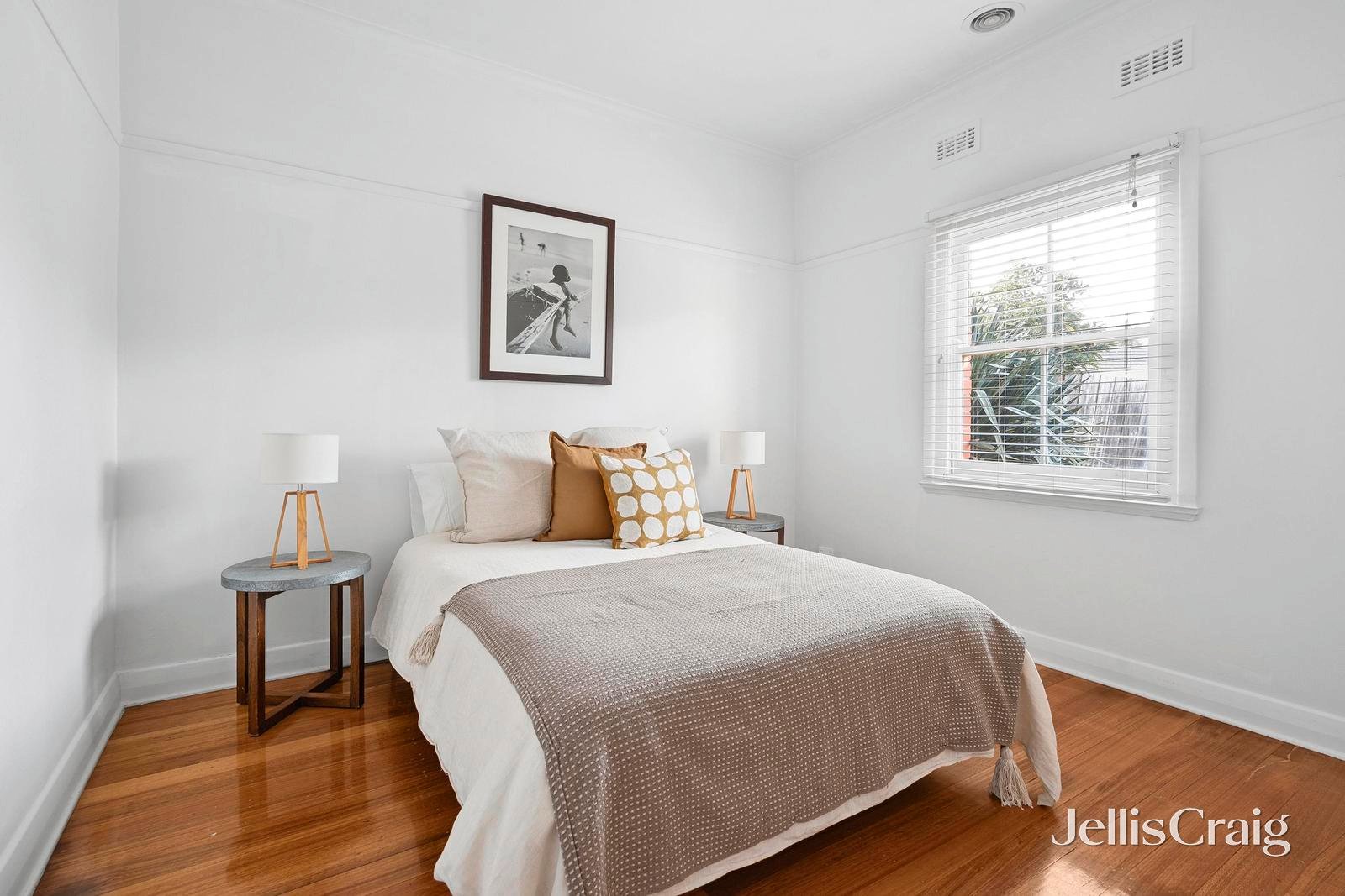 24 Churchill Avenue, Newtown image 5
