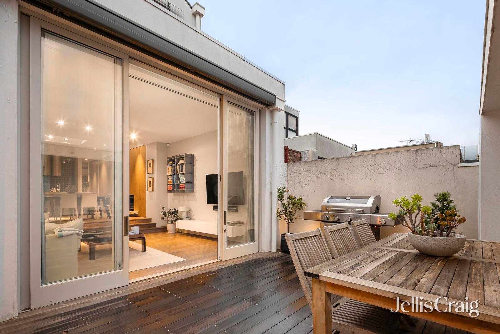 24 Clara Street, South&nbsp;Yarra image 6