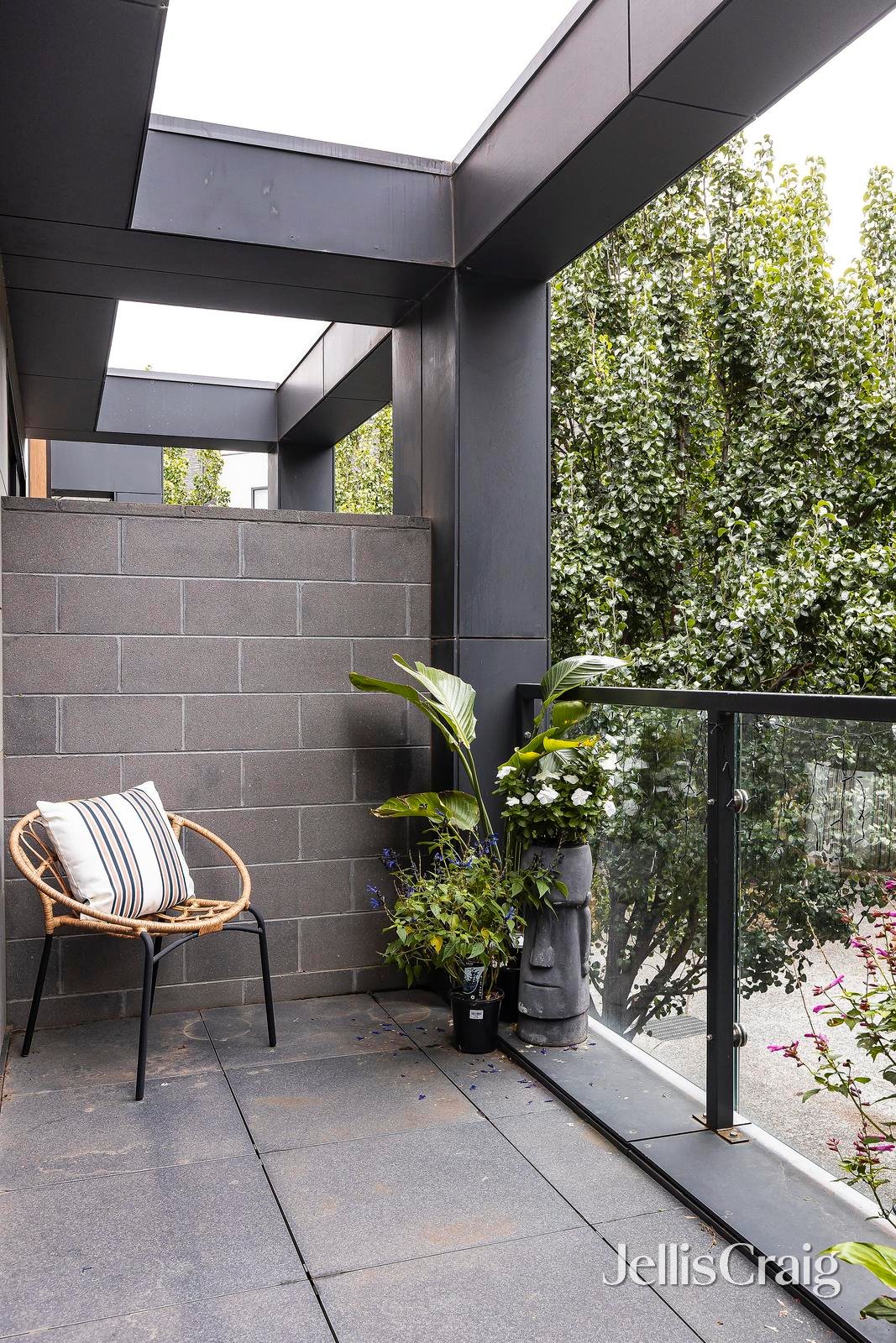 24 Collared Close, Bundoora image 14