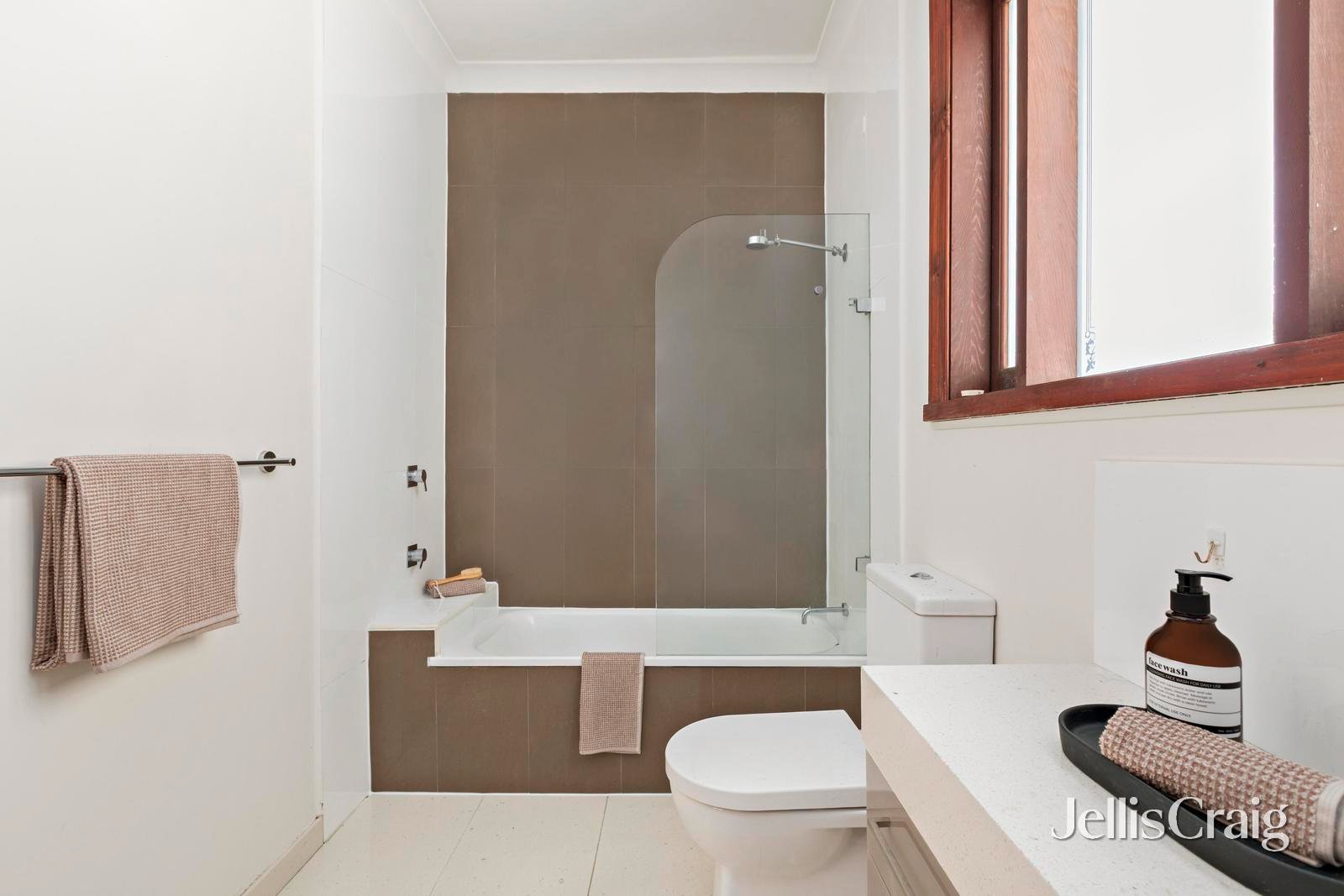 24 Collett Street, Kensington image 6