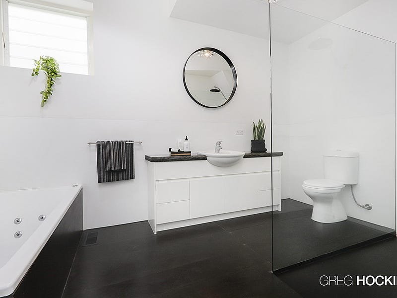 24 Collins Street, Williamstown image 11