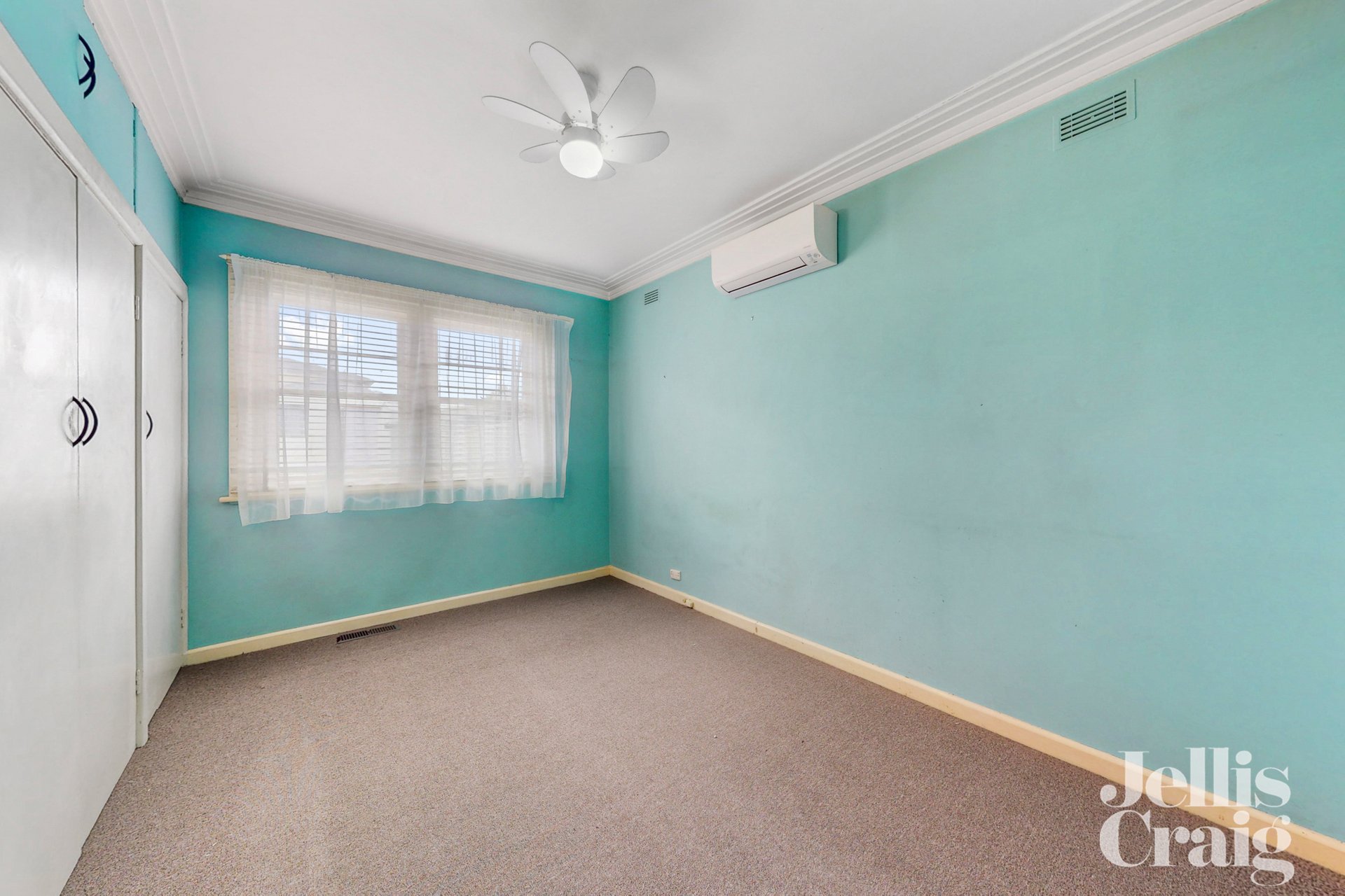 24 Creswell Avenue, Airport West image 9
