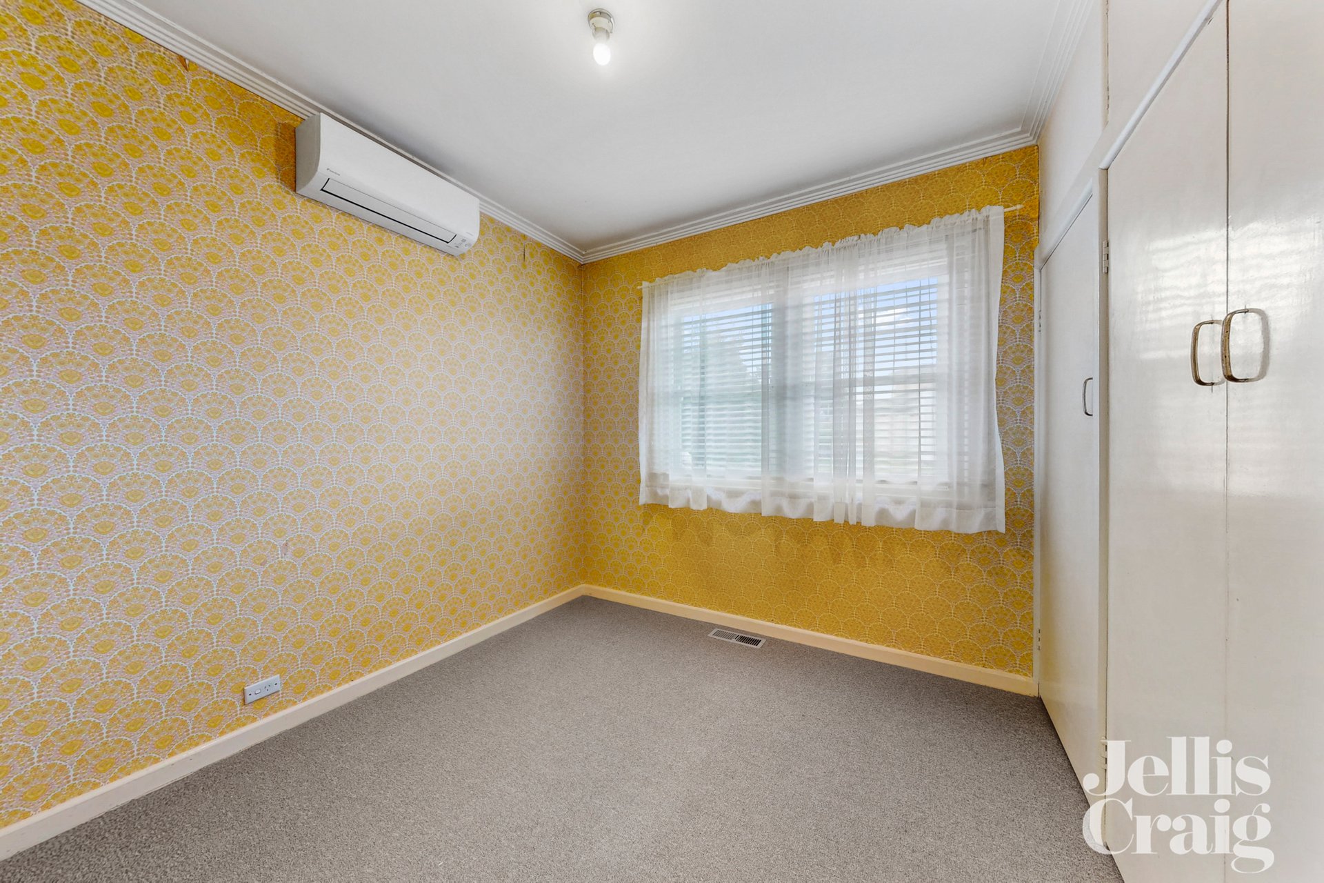 24 Creswell Avenue, Airport West image 10