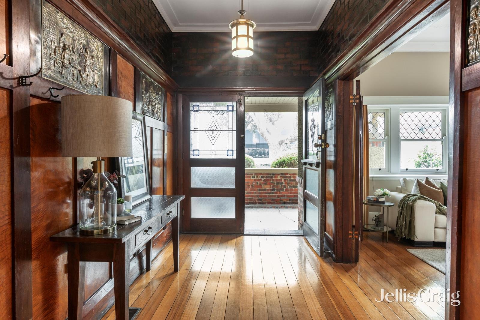 24 Currajong Avenue, Camberwell image 3