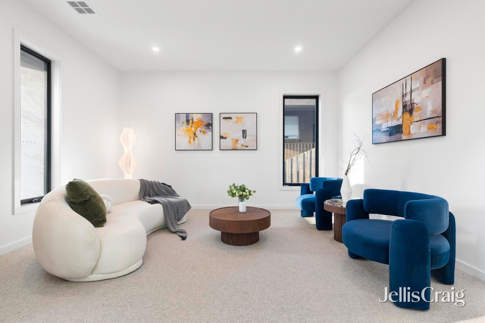 24 Dallas Street, Mount&nbsp;Waverley image 3