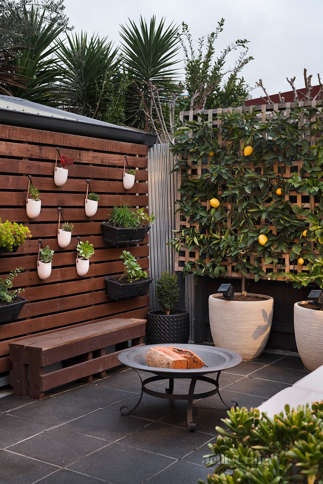 24 Deakin Street, Brunswick East image 8