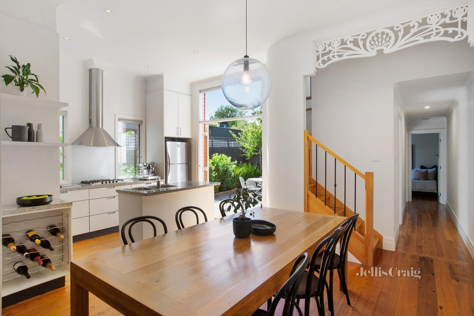 24 Deakin Street, Malvern East image 4