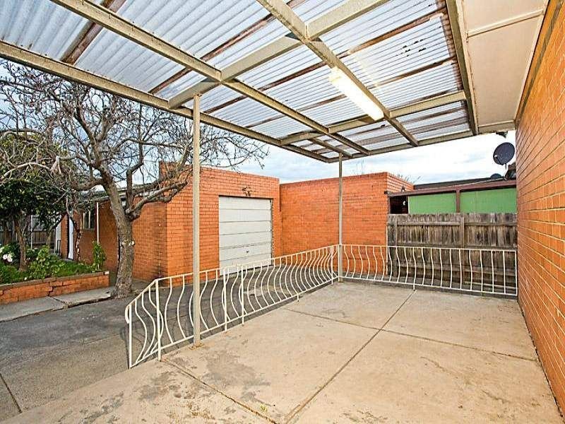 24 Delphin Avenue, Altona North image 7