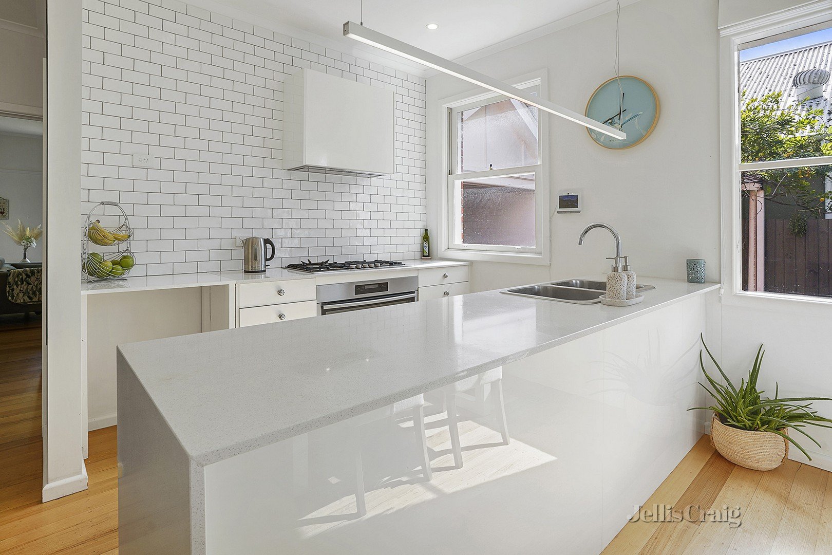 24 Donald Street, Highett image 3