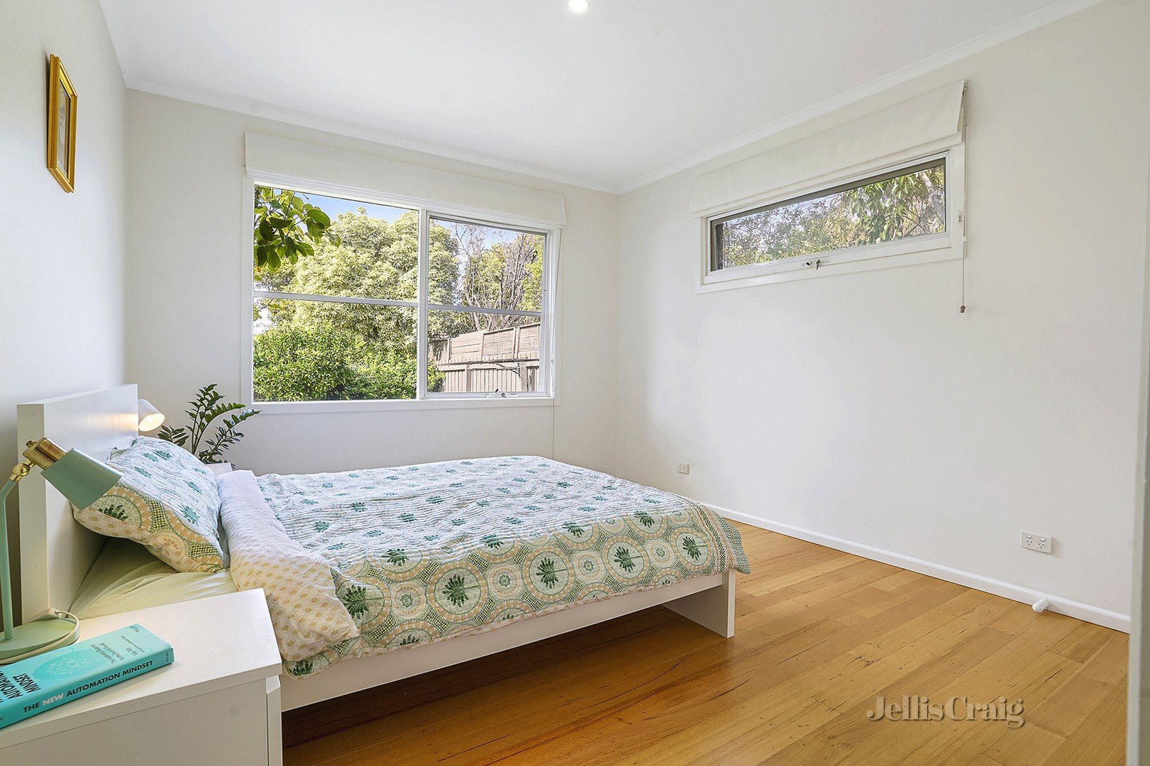 24 Donald Street, Highett image 6