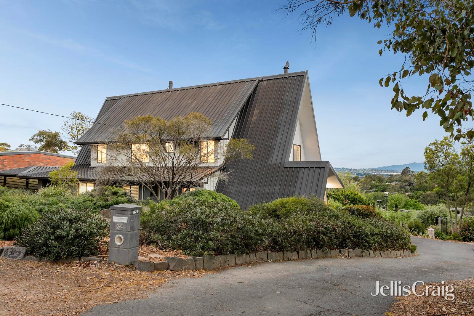 24 Dudley Road, Wonga Park image 2