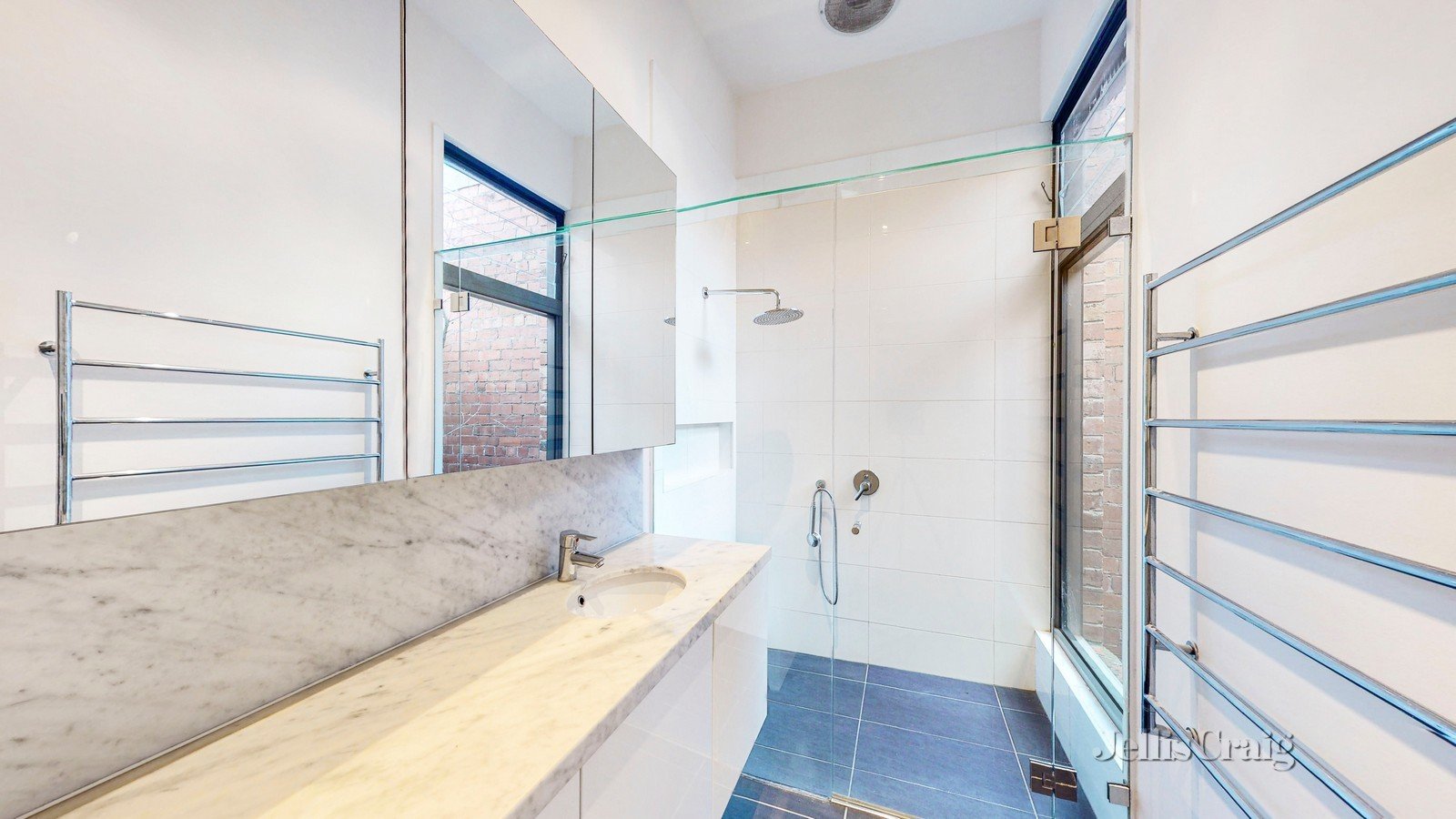 24 Duke Street, St Kilda image 4